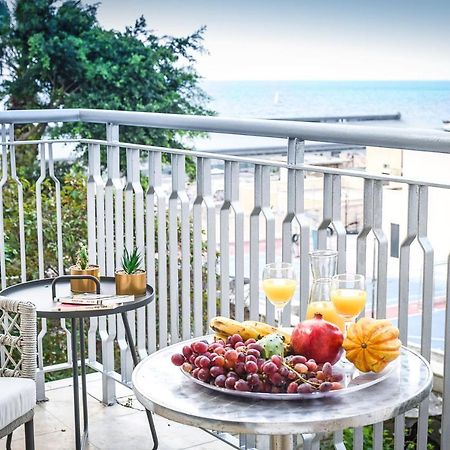 Апартаменты Deluxe 2Br Apt W Pool In Historical Jaffa By Sea N' Rent Тель-Авив Экстерьер фото