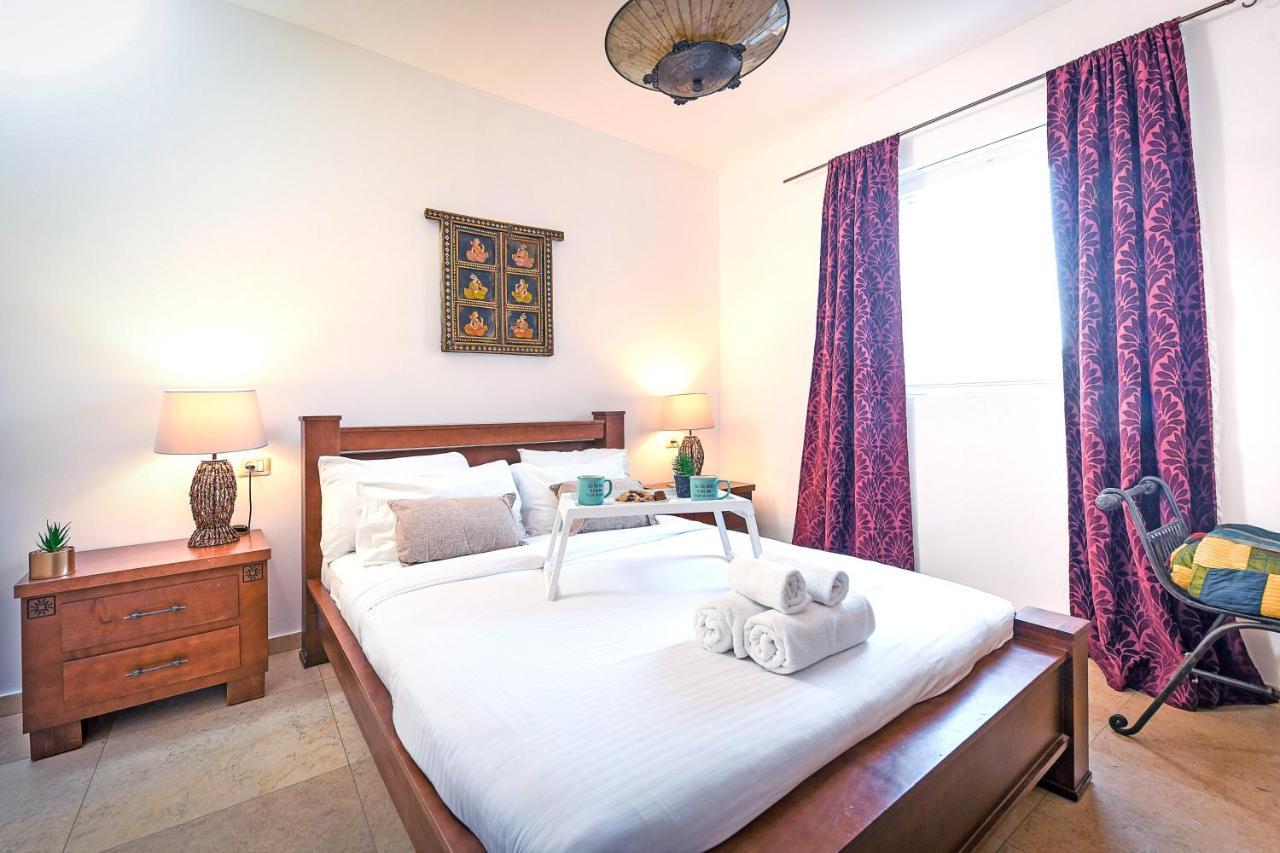 Апартаменты Deluxe 2Br Apt W Pool In Historical Jaffa By Sea N' Rent Тель-Авив Экстерьер фото