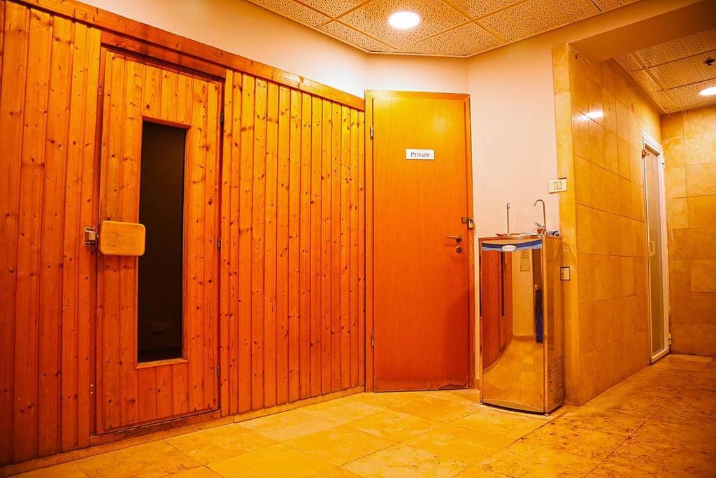 Апартаменты Deluxe 2Br Apt W Pool In Historical Jaffa By Sea N' Rent Тель-Авив Экстерьер фото