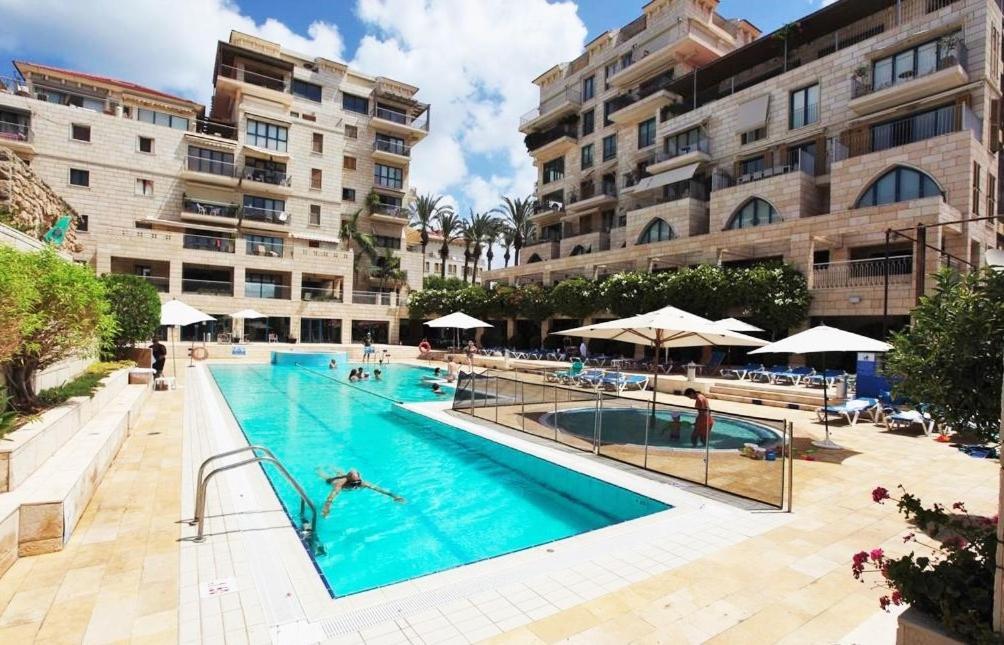 Апартаменты Deluxe 2Br Apt W Pool In Historical Jaffa By Sea N' Rent Тель-Авив Экстерьер фото